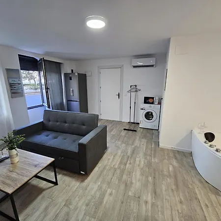 Playa Postiguet 2 Apartment *